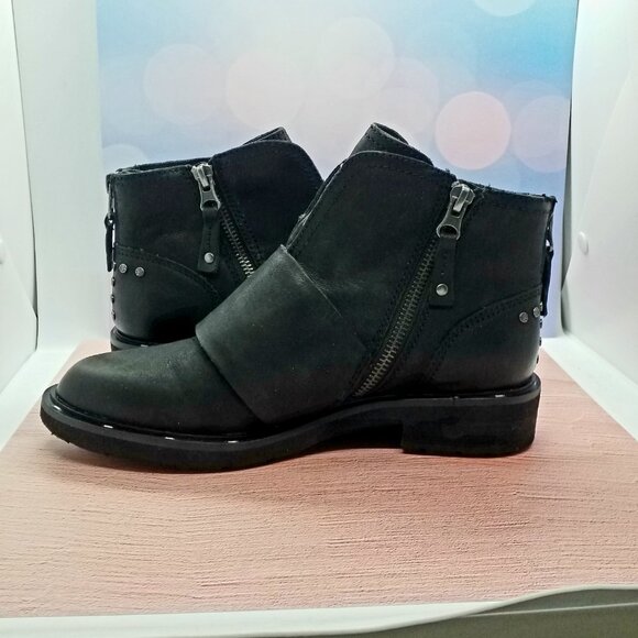 Studded Black Leather Ankle Boots OFF THE BEATEN PATH Size 6.5 - Picture 2 of 8